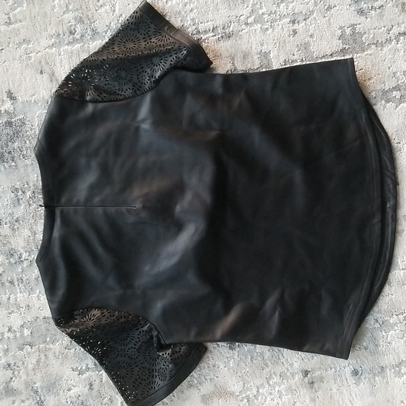 Neiman Marcus The Leather Collection w/tag Gorgeous. Size XS/P - Picture 7 of 7